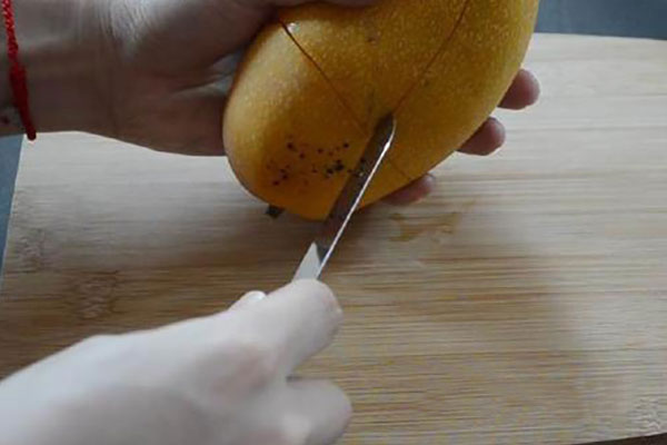 芒果怎么剝皮方便？