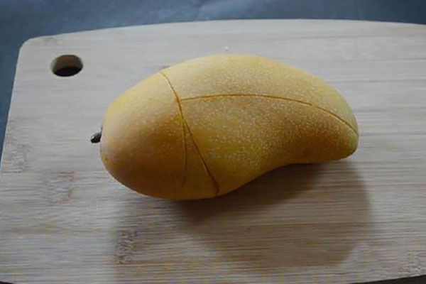芒果怎么剝皮方便？